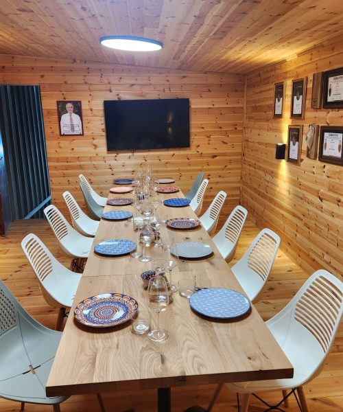 יקב ומרכז מבקרים מוניץ נגוהות